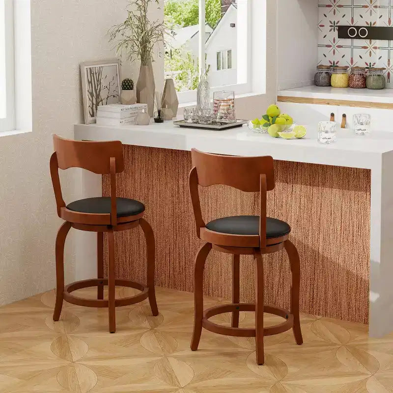 Lot de 4 tabourets de bar pivotants 24 po avec cadre en bois d'hévéa, siège rembourré et repose-pieds