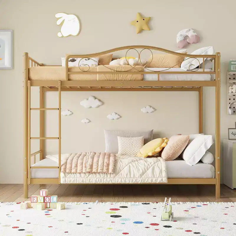 Lit superposé en métal jumeau sur jumeau, capacité de 181 kg avec garde-corps de sécurité, conception peu encombrante, pas besoin de sommier tapissier, assemblage facile, lit pour enfants silencieux