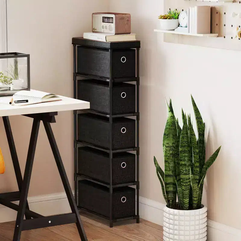 Commode étroite à 5 tiroirs avec kits anti-basculement et 5 tiroirs en tissu pour gain de place