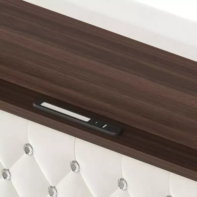 Cadre de lit en velours avec tête de lit capitonnée, étagères de rangement, ports USB et lumière LED